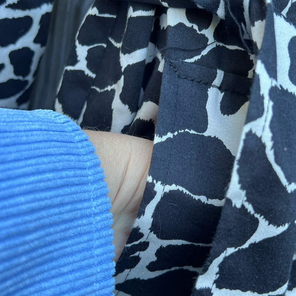 LUII ANTHROPOLOGIE Giraffe Print Belted Trench Coat Jacket Women’s Small - Picture 5 of 11